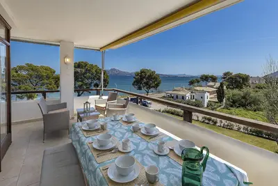 Image de Appartement / Penthouse Puerto Pollensa, Première ligne, piscine, superbes vues, 3 chambres