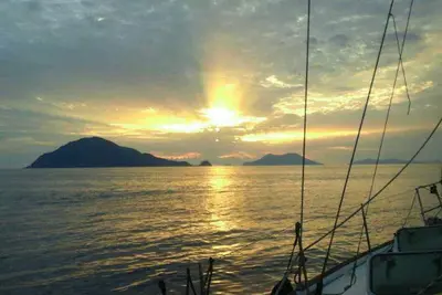 Image de Le Pigu - Bateau à voile dans la baie de Naple