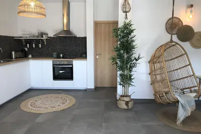 Image de Maison sur la rivière: Bico das flores 1