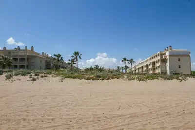 Image de Urbanisation De La PREMIÈRE Ligne De Plage