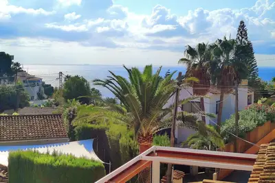 Image de 150m de la magnifique baie méditerranéenne - 3bed / 3bath Villa individuelle et piscine privée
