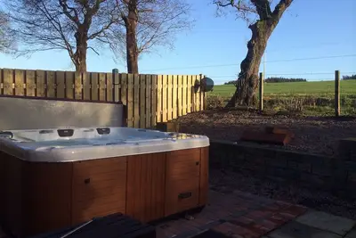 Image de Lodge Avec Hottub Privé, Sky Tv, dvd, Wifi, Veiws To Mabie Forrest