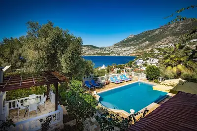 Image de Villa de luxe de 5 chambres à Kalkan, à proximité des clubs de plage
