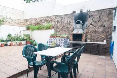 Image de Charmante maison avec patio à côté du Park Güell
