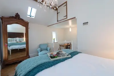 Image de Charme élégant et confortable Fabuleusement