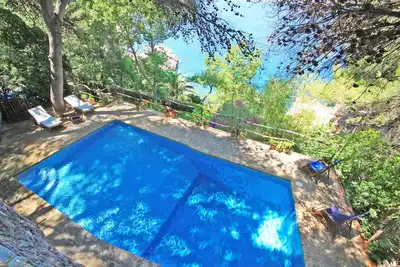 Image de Finca traditionnelle unique surplombant la mer entre Soller et Deia