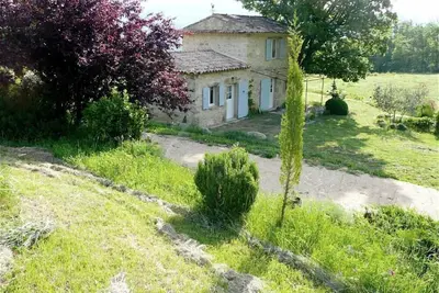 Image de Mazet dans les lavandes en Provence