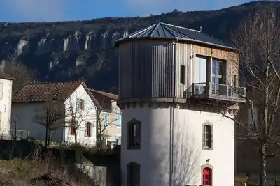 Image de Unusual gite in a former station water tower