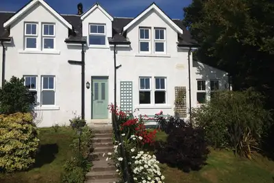 Image de Une vue imprenable sur Whiting Bay, Holy Isle et The Clyde WiFi - arranescapes. co. Royaume-Uni