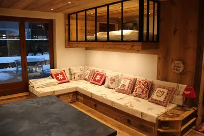 Image de Emplacement idéal 250 mètres du centre 250 mètres du télécabine grande terrasse