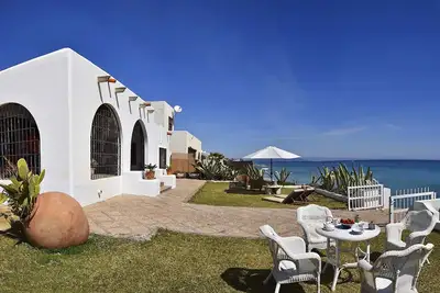 Image de Charmante maison en bord de mer, idéale pour les familles