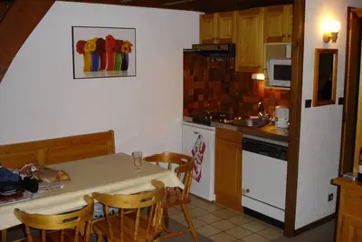 Image de Cosy appartement avec vue, garage et parking ouvert