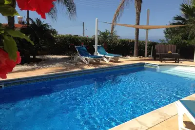 Image de Beautiful Villa With Landscaped Gardens, Sea View, Private Pool, Sunsets