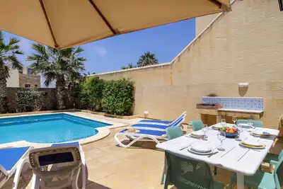 Image de Maison de caractère avec piscine privée