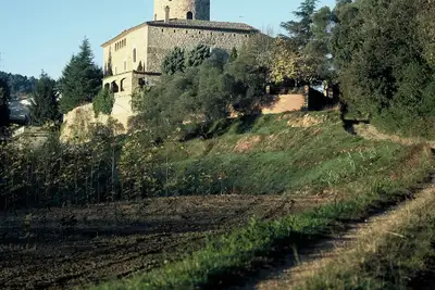 Image de Le château historique est discret mais élégant et à proximité des plages de Gérone / Costa Brava