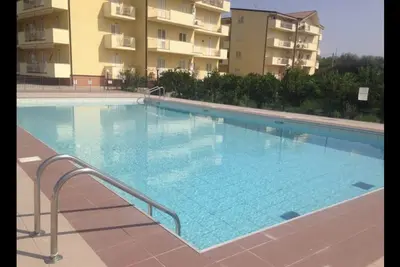 Image de Appartement Caulonia Marina avec piscine, à 5 minutes à pied de la plage