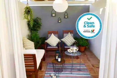 Image de Old Town Lovingly Restored Traditional Family Casa 3 Large Private Sunny Terrace