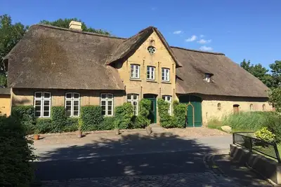 Image de grand appartement confortable sous reet dans la geesthardenhaus