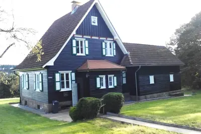 Image de Maison individuelle à proximité immédiate de la forêt