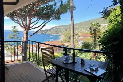 Image de 85sqm holiday flat, in a park with pool, close to the sea