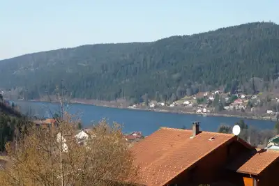 Image de Gérardmer  Appartement 3 étoiles proche centre  vue sur le lac très ensoleille
