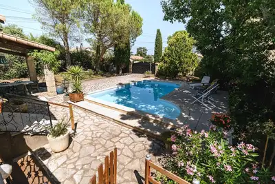 Image de Villa  climatisée, avec piscine en Sud-Ardèche 2 salles de bains, 2 w. c.