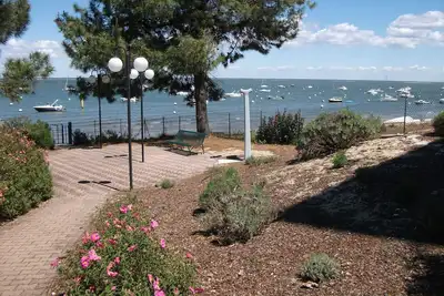 Image de Arcachon, Superbe T3, 70 m2, Wifi, les pieds dans l'eau