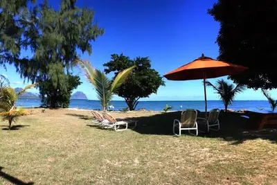 Image de Villa Les Tecomas, villa équipée et confortable directement sur la mer