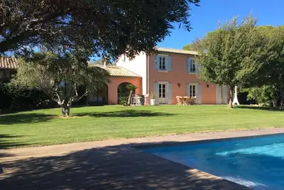 Image de Pézenas - Bastide De Charme Languedocienne - 8 Personnes -