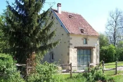 Image de Maison rustique campagnarde rénovée au coeur des forêts