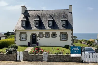 Image de Maison Vue Mer Imprenable, calme et confort pour 8 personnes, jardin et terrasse