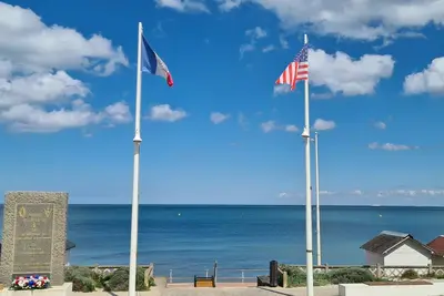 Image de Villa 10 pers • Spa & Vue mer • Accès direct à la plage Sword Beach, Luc-sur-Mer