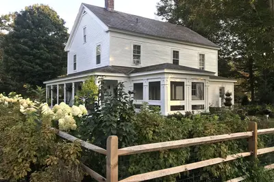 Image de Magnifiquement restauré 1803 Vermont Farmhouse