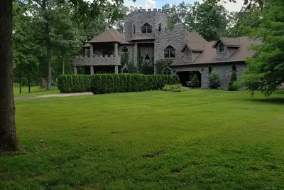Image de Découvrez le luxe de cette superbe château.