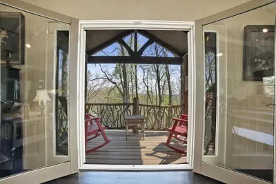 Image de Intime chalet à quelques instants de Whiteside Mountain.