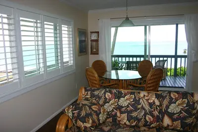 Image de Cozy Oceanfront Home - Plage isolée, au nord de Sunset Beach - 30 nuits minimum