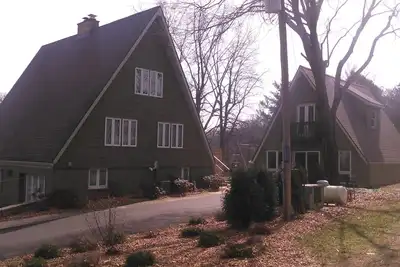 Image de Lakehouse disponible à la location, repos et détente