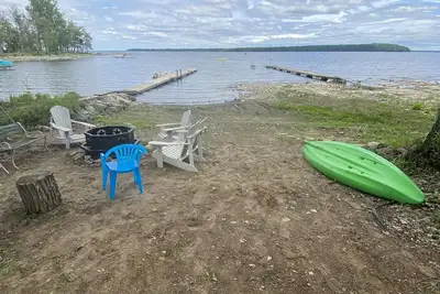 Image de Bord de l'eau du lac Champlain, plage, chemin privé tranquille
