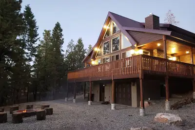 Image de Belle Nouvelle Cabine De Luxe Rustique Sur 5 Acres De Terrain Avec Une Vue Magnifique