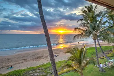 Image de Penthouse en bord de mer à Hale Pau Hana au cœur de Kihei ensoleillé
