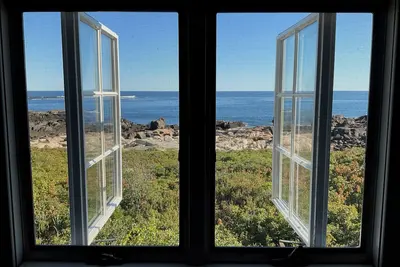 Image de Emplacement privilégié, Oceanfront Cottage, Family Friendly