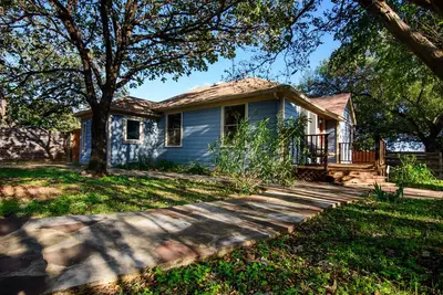 Image de Fantastique maison 3/2 à Zilker près de Barton Springs. L'été à Austin est merveilleux!