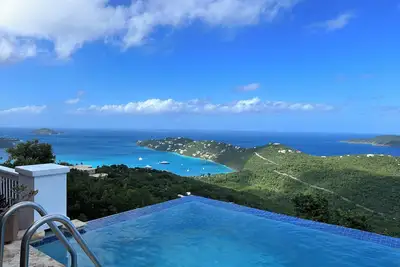 Image de Maison la plus populaire de St. Thomas depuis 8 ans de suite!