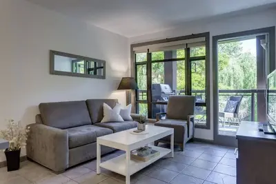 Image de ✨ Unité 322 - Complexe tranquille avec vue sur le ruisseau ✨