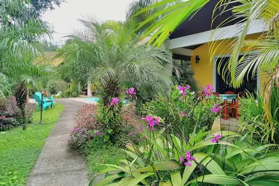 Image de Belle villa à LakeGardens, belle vue sur le lac, petit déjeuner gratuit incroyable