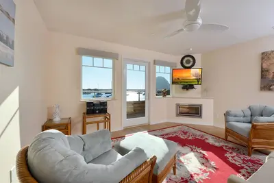 Image de La Roche 2 Bayfront Condo, une vue imprenable! Animaux acceptés.