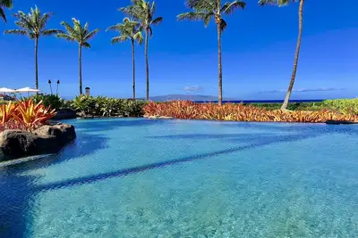 Image de Nouveau, contemporain élégant: 4 Bd, 3Ba, 3811 S. F. & Bureau: Wailea Beach Villas 208