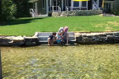 Image de Nouvelle maison familiale au bord du lac sur le lac Winnipesaukee à Wolfeboro, Nh