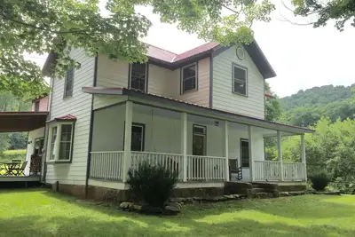 Image de Grassy Meadows Estate situé sur 125 acres dans les Appalaches