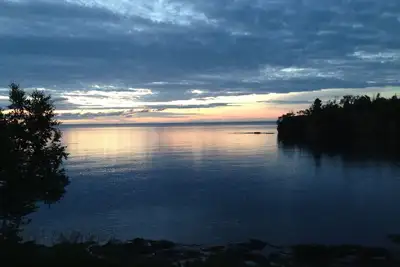 Image de Vues spectaculaires - un simple 80 'De Belle rives du lac Supérieur
